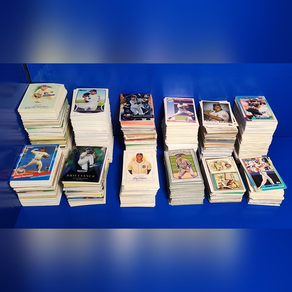 Topps Chrome base #200 huge baseball card lot mini Coin, possible hof or… - Picture 2 of 16